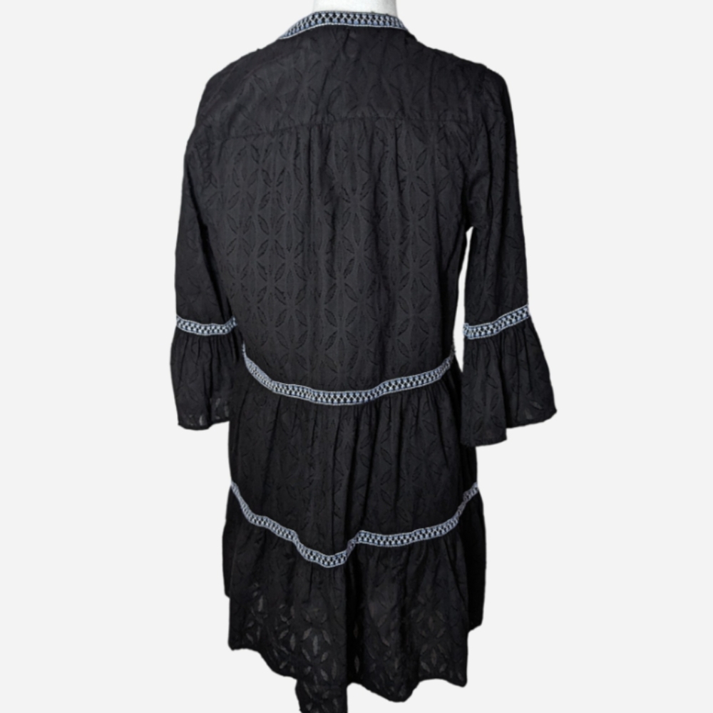 Pre-owned Tommy Bahama Jacquard Black Tunic with White Embroidery - Picture 3 of 4